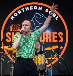The Signatures: Northern Soul Live