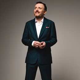 Chris McCausland: “Yonks!” 