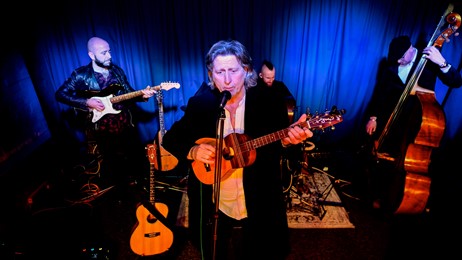Steve Knightley and the Winter Yards Band
