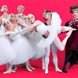 Les Ballets Trockadero de Monte Carlo - Programme A